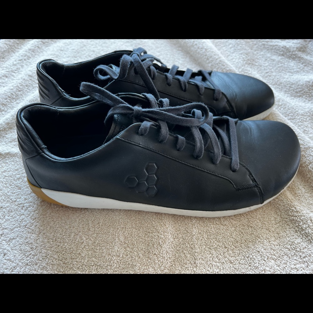 Vivo barefoot Men's Geo Court II in Obsidian Leather 3010505-03 size 47 (US 13)